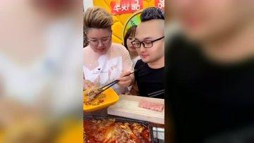 芒果娱乐吃瓜酱
